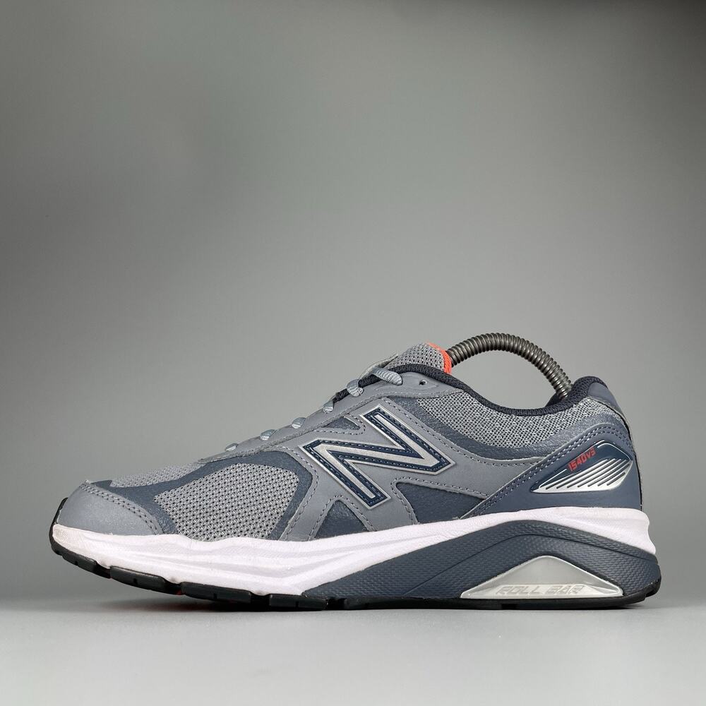 New Balance 1540v3 Women's Size 8.5 B Gray Running Shoe Casual Sneakers Athletic - Picture 7 of 9
